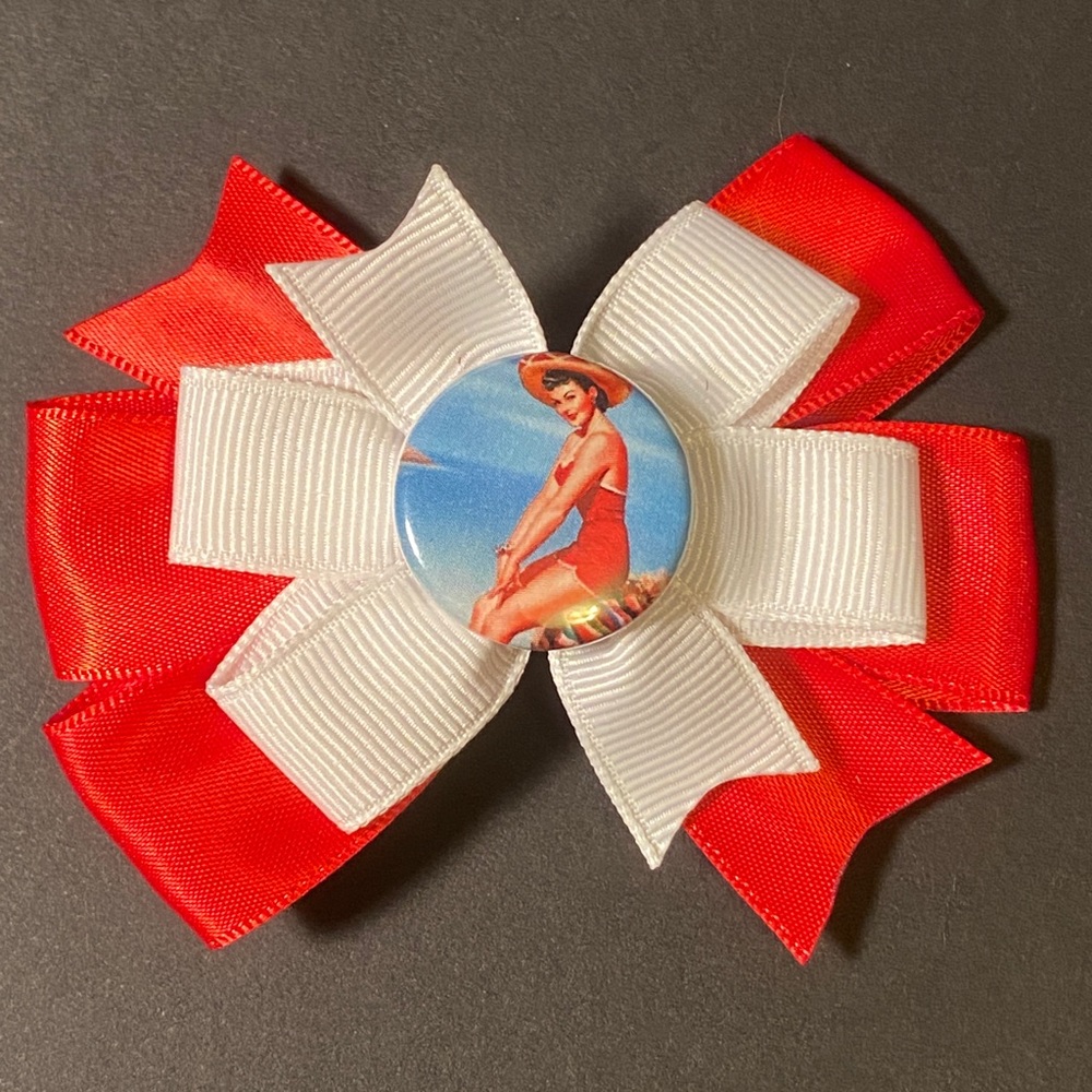 Pinup hair bows